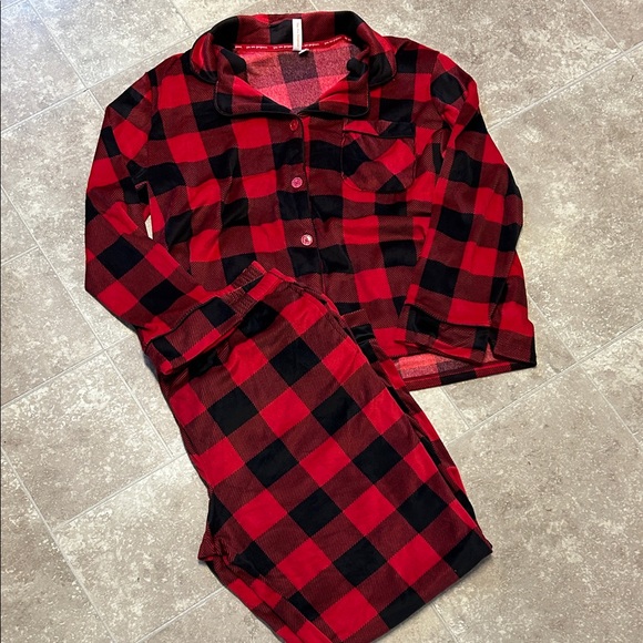 Joyspun Other - Cozy Red and Black Plaid Women’s Pajama Set XL 16-18